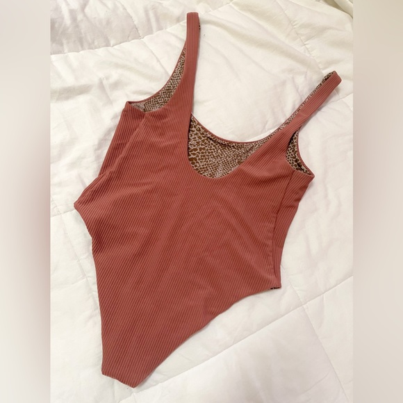 Acacia Swimwear One Piece - Picture 4 of 5